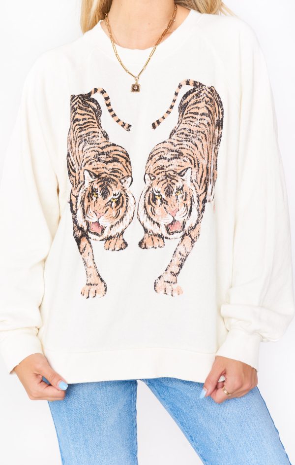 Simon Pullover ~ Cream Dancing Tiger Graphic Online Sale